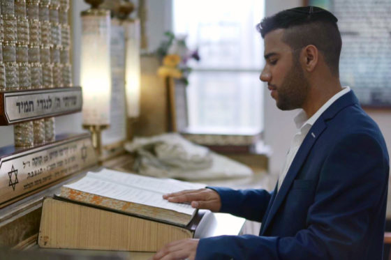 מתנאל בקליפ חדש בתוך בית הכנסת: "רק אתה אלי" 1