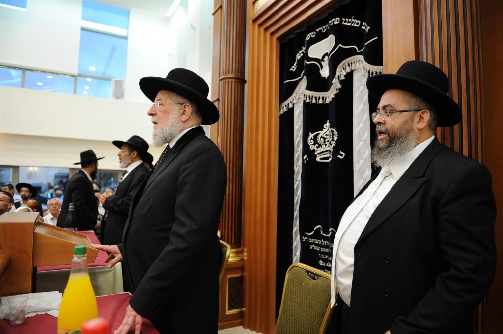 בית הכנסת המפואר בישראל נחנך השבוע בת"א עם האחים אשל 49