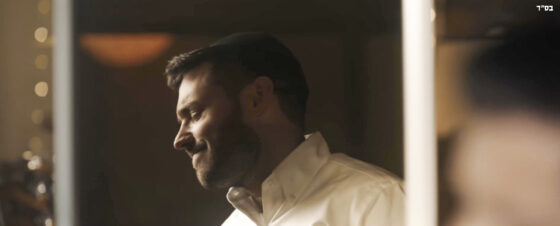 הזמר והיוצר עמנואל שולמן בסינגל קליפ חדש - "תחייך" 1